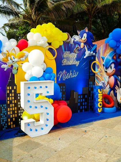 Another angle of the vibrant Sonic the Hedgehog birthday stage.