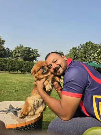 To me, every dog that stays with us is like my own child, my 'bachha'. I make sure they get dher saara pyaar (lots of love) and personal attention. Building this trust is the most important part of what I do.