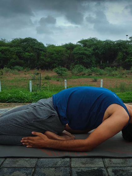 Supta Vajrasana, or the Lying Thunderbolt Pose, provides a full extension to the dorsal region of the back. It is beneficial for improving lung capacity and the elasticity of the pelvic joints.