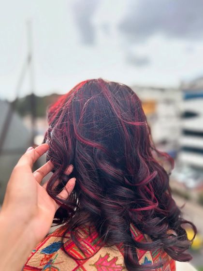 VLCC School of Beauty - Professional Hairdressing & Styling Creative Hair Coloring & Treatments photo 13