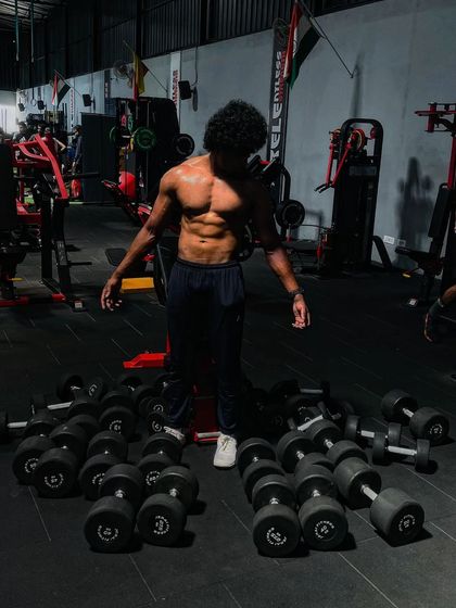 You can't train with an average mindset and expect extraordinary results. You have to give 100% every single day. This is my iron paradise.