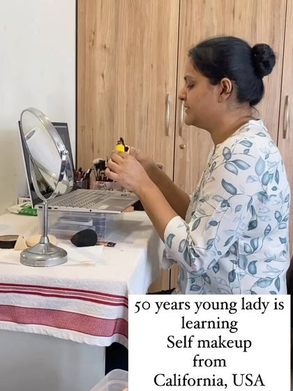 Shikha Agarwal - Personal Self-Makeup Classes My Teaching Style: One-on-One Sessions photo 92