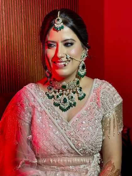 Happy Brides: Testimonials & Smiles photo 6