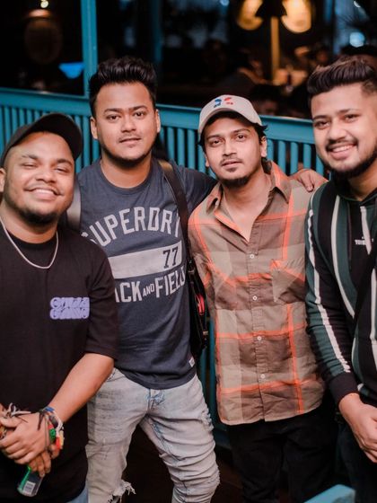 DJ Panic - DJ Services The Vibe: Crowd & Energy photo 14