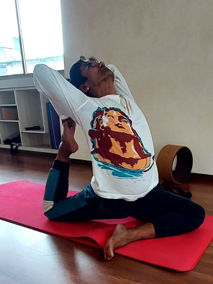 Nirakula Yoga - Yoga Classes & Workshops Yoga as a Science of Life photo 8