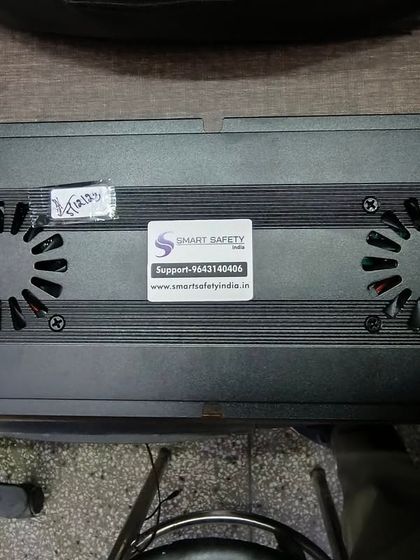 Another look at the sturdy build of our mobile signal jammer. We are a trusted supplier and dealer for this technology, offering reliable devices at competitive prices.