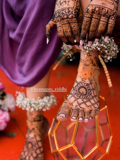 Beautiful Bridal Feet photo 11