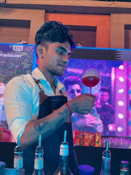 Martiny Mixology - Mobile Bar Catering for Events Event Ambiance & Details photo 28