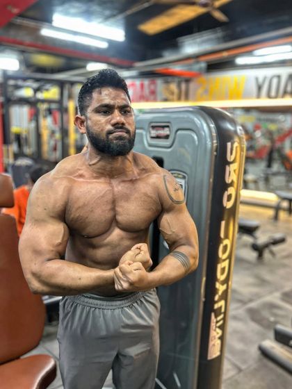 Starting a new journey. A front relaxed pose showing my current condition. The goal is to get bigger and more shredded from here.