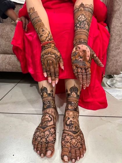 Kanha Mehandi - Bridal Mehndi Complete Bridal Packages (Hands & Feet) photo 9