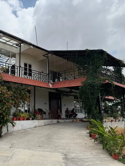 The beautiful pet-friendly villa we stayed at near Nandi Hills.