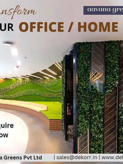 Transform your office or home with our greenery solutions. This curved office wall features a moss and vertical garden installation, creating a dynamic and natural environment.