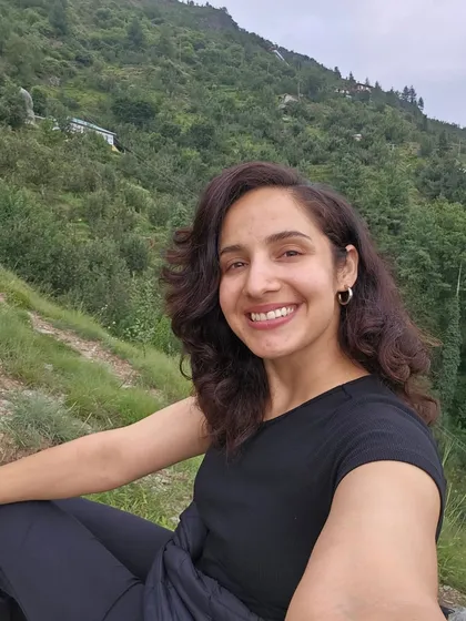 Here I am, completely in my element, surrounded by nature. This is the grounded, joyful energy I bring to our sessions. I am a farm girl at heart, and I believe in finding happiness in the simple, beautiful moments of life.