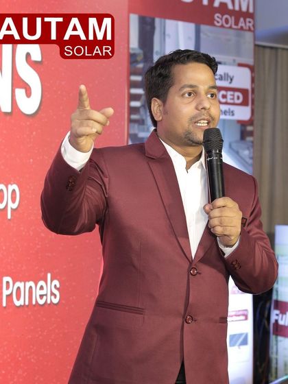 Our expert speaker engaging with the audience at our Tech Workshop in Kolkata, West Bengal. We are dedicated to educating our partners on high-efficiency solar panels.