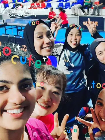 Swastika with her team, Morning Whistle, at the Indonesia League. It's great to see the camaraderie and team spirit even when competing far from home.