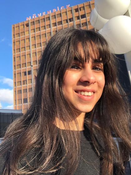 Another happy client enjoying her new look with our front bangs. They look so natural and bring a fresh, youthful energy to her style, proving they are the ultimate game-changer.