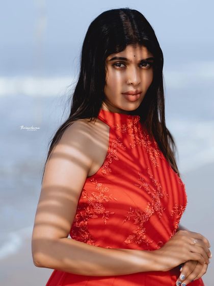 A strong and direct portrait where the striped shadows add a bold graphic element. This shows how I use light to create unique and impactful images.