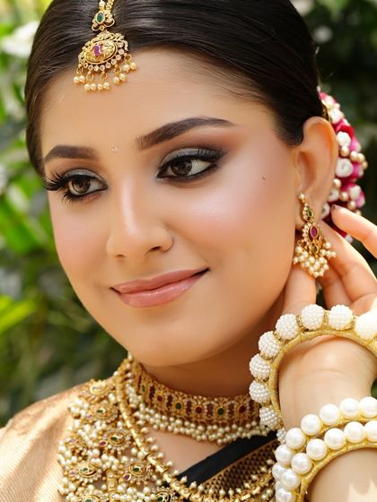 Diverse Cultural Brides photo 8