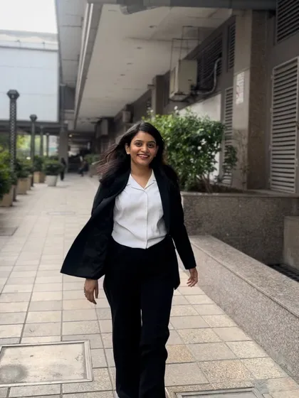 A dynamic walking shot. Whether it's for a bail application or a trial, I am always moving forward for my clients.