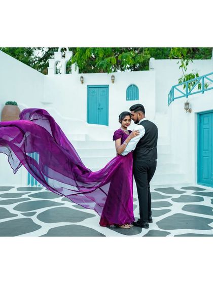 Heart Clickers - Pre-Wedding & Couple Photoshoots Santorini Vibes in India photo 5