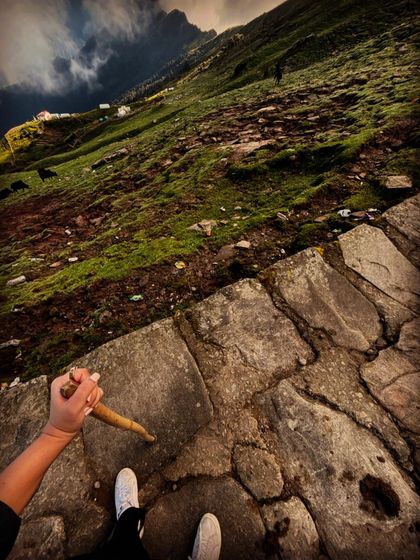 The journey is part of the destination. A first-person perspective of the trek to Tungnath.