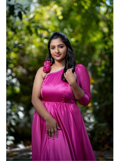 Creative Kalpane - Occasion Wear Rental Pre-Wedding & Couple Shoots photo 27