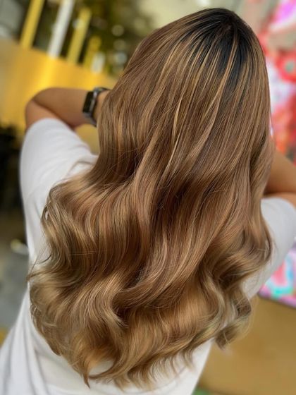 Luminous Blondes & Ashy Greys photo 21