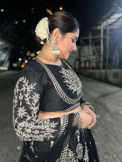 Date The Ramp - Designer & Occasion Wear Rental Celebrity Closet on Rent photo 55