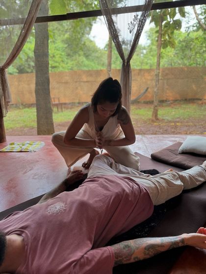 Ashrita - Wellness Retreats Healing Touch: Bodywork & Stretch Therapy photo 10