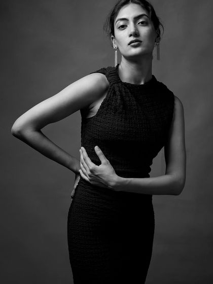 Vidhi Thakur - Portrait & Headshot Photography Black & White Portraits: Timeless Emotion photo 10