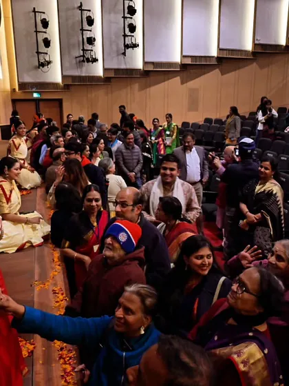 After a performance of 'Mix & Match', interacting with the wonderful audience. I believe in making dance interactive, and I always cherish the opportunity to answer questions and share the stories behind the performance.
