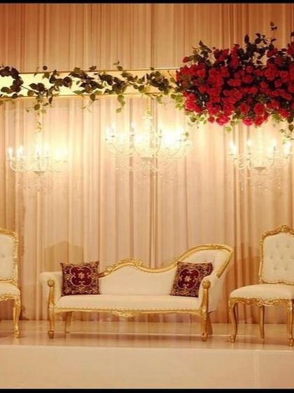 Grand Wedding Stages & Entrances photo 5