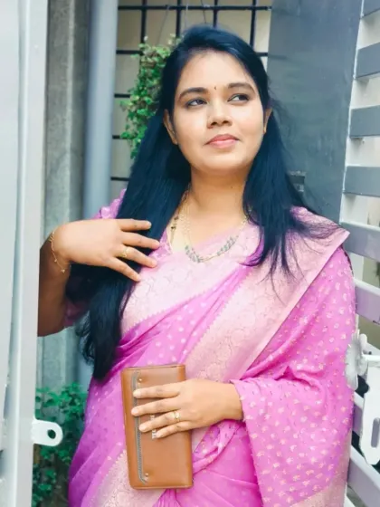A moment of self-love and appreciation for the art form that I am so passionate about. A saree is more than just clothing; it's an expression.
