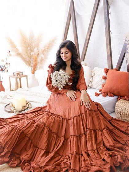 Solo Radiance: Portraits of the Mother-to-Be photo 221