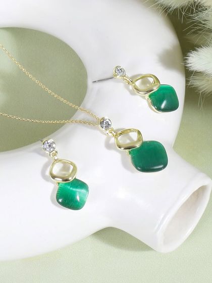 SlickPix - Branding & Advertising Visuals Jewelry & Fashion Accessories photo 22