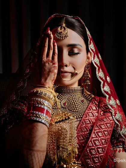 Candid Moments & Portraits photo 13