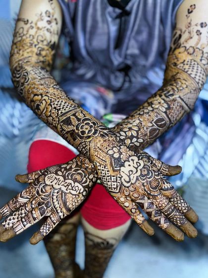 Z4 Studios - Bridal & Wedding Henna Personalized Henna Stories photo 33