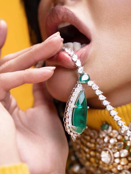 Bold & Luxe: Jewelry Styling photo 21