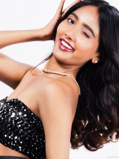 The color version of the playful, winking portrait.