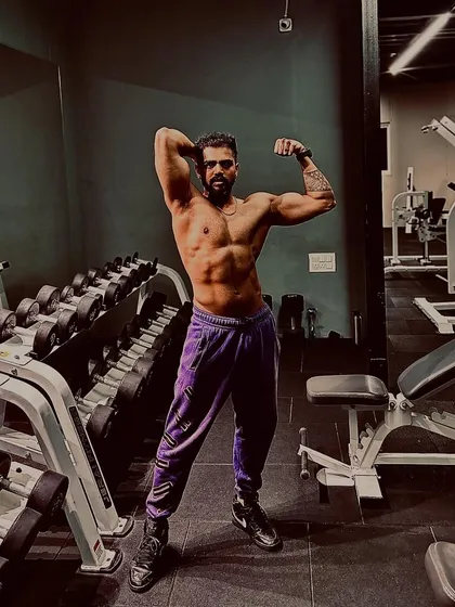 A strong physique is built with dedication day in and day out. I use my own fitness journey to motivate and guide clients in my online strength training programs, helping them build both muscle and confidence.