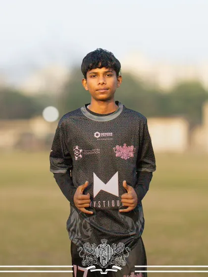 U17 Lion, a determined young player.
