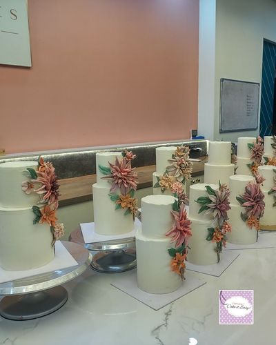 Custom Themed Cakes & Desserts
