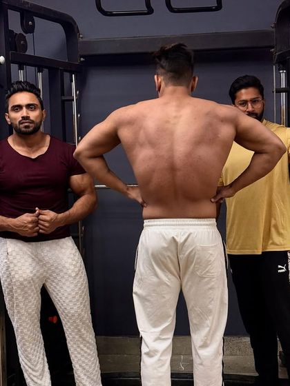 Another back shot. Detail and width are key.