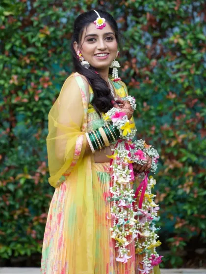 For the bride who loves a pop of color, these vibrant, multi-colored floral kalire are the perfect choice. I designed this set to be fun, dreamy, and a beautiful reflection of the joy of a Haldi ceremony, ensuring you stand out.