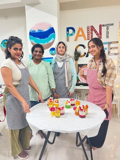 Paint Cafe Studio - Art & Craft Workshops Dessert & Designer Candle Making photo 62
