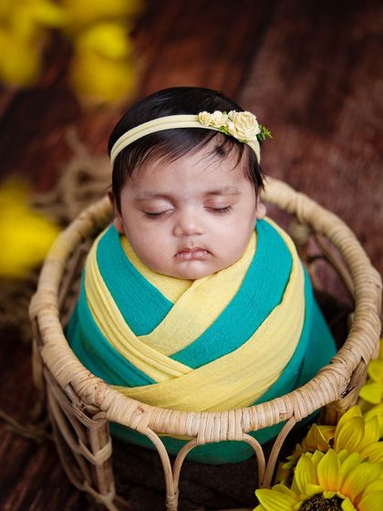 WonderBump Studio - Newborn Photography Cozy in Baskets & Props photo 28