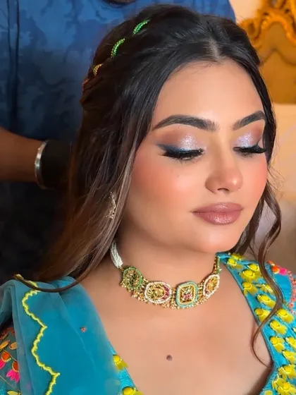 Another angle of the Haldi carnival eye makeup. The look is understated yet glamorous, making her eyes the star of the show.