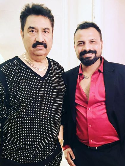 With the legendary 90s singer Kumar Sanu. His timeless melodies are often part of my retro sets that get the whole family on the dance floor.