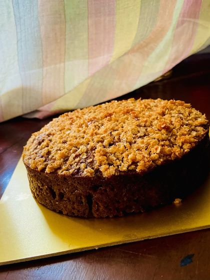 Of all the cakes I bake, the apple-cinnamon flavour is one of the most aromatic. This one has a buttery coconut oats crumble on top, making it extra scrumptious.