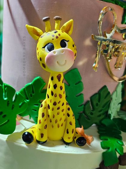 Crafting Characters: Fondant Figurine Workshops photo 31